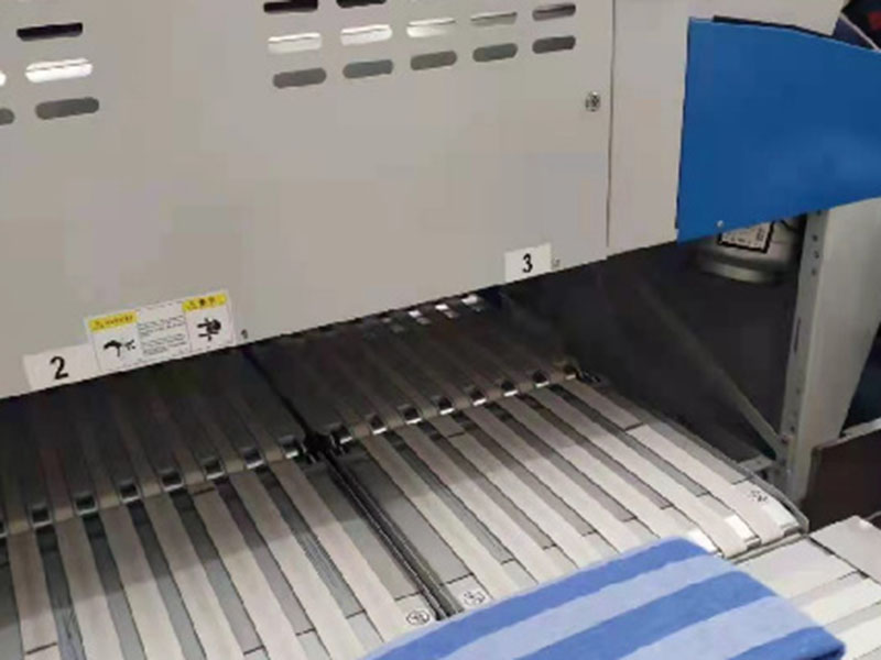 南阳巾类折叠机-01