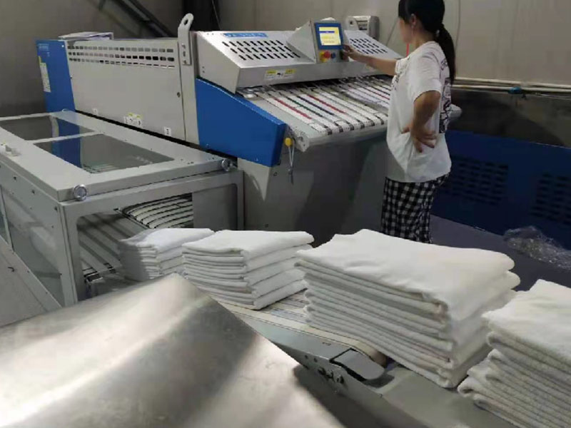 南阳巾类折叠机-02